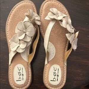 b.o.c Cream Floral Sandals